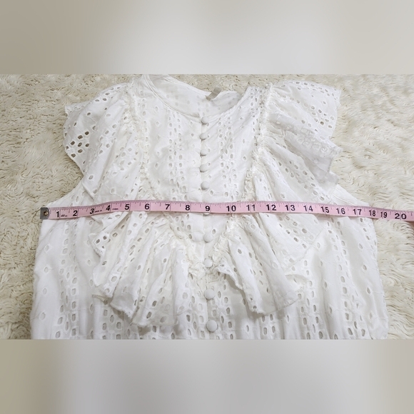 Urban Outfitters Magnolia Eyelet Ruffle Jumpsuit Size Medium White OB974249 - Picture 9 of 15